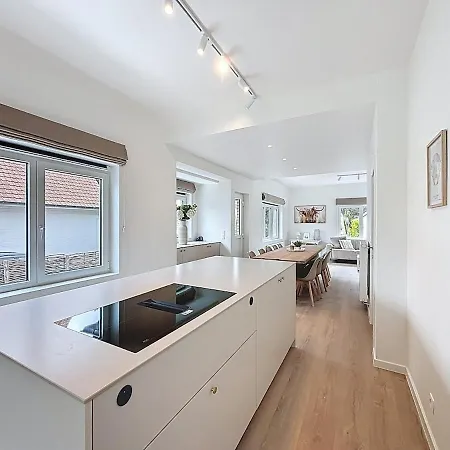 Strada - Villa Koksijde